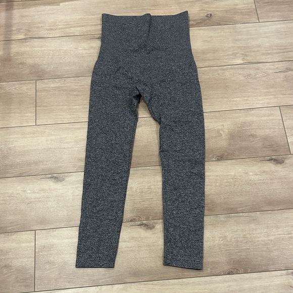 NWT Shapermint Essentials High Waisted Shaping Leggings - Picture 1 of 4